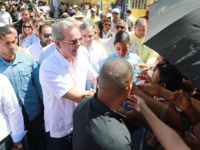 El presidente Luis Abinader reactivará este fin de semana sus actividades políticas