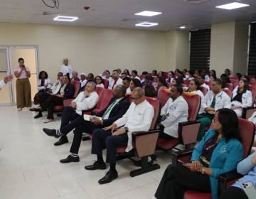 Director SNS inicia recorrido por maternidades del pa&iacute;s; establece tolerancia cero a la mortalidad materno-infantil evitable
