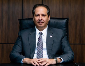 Ministro V&iacute;ctor Atallah recomienda reforzar cuidados ante las altas temperaturas