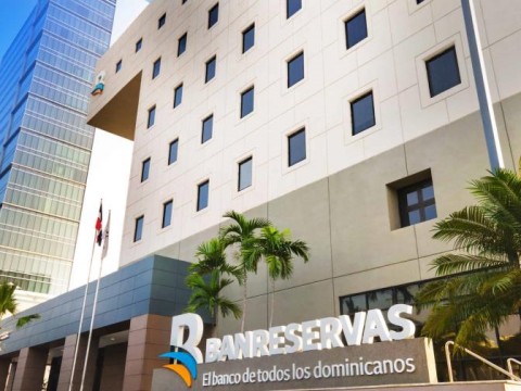 Apresan a dos empleados del Banreservas en Barahona por robo de RDS29 millones