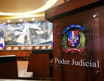 Legisladores no ven v&iacute;nculos pol&iacute;ticos como impedimento para escoger nuevos jueces de la Suprema