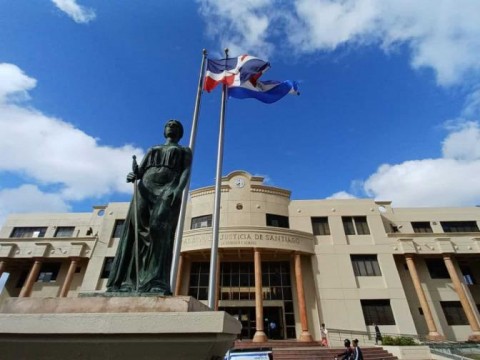 Fijan para el miércoles audiencia de coerción contra seis por violación grupal en Villa González