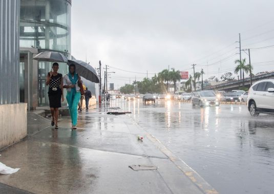 Pronostican aguaceros para este lunes en el Distrito Nacional, Santo Domingo y otras provincias