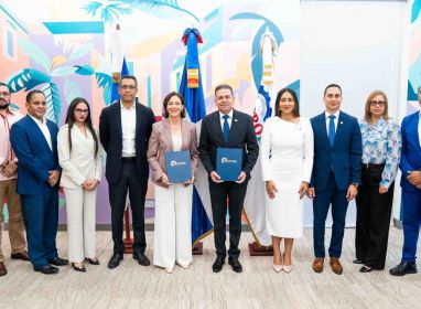 Proindustria y BID Lab impulsarán la innovación manufacturera con proyecto CARIBEquity