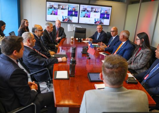 IDAC muestra avances de la aviación civil dominicana en Washington