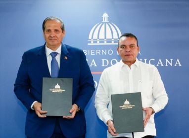 Salud Pública entrega dos nuevos equipos GeneXpert al SNS para el diagnóstico de la tuberculosis