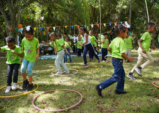 Ministerio de Educación fortalece los aprendizajes de miles de estudiantes a través de campamentos de verano