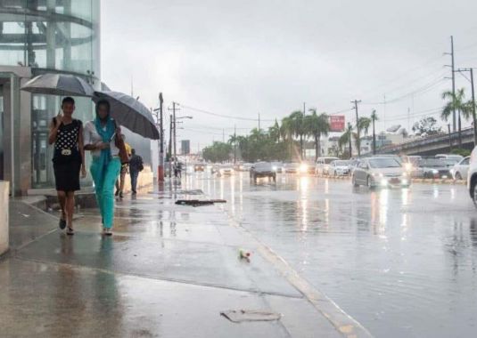 Continuará el ambiente caluroso este lunes pese a lluvias y tronadas en varias provincias