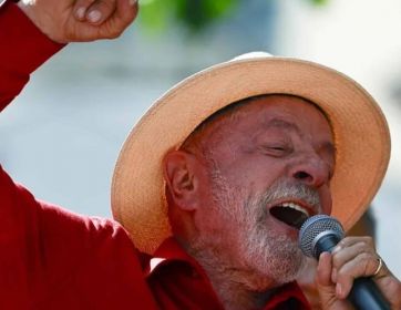 Lula gana las elecciones presidenciales tras una remontada inédita ante Flávio Bolsonaro