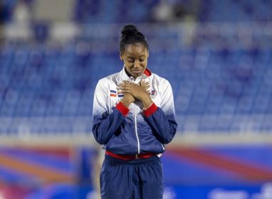 Pese a los momentos difíciles, la saltadora Evelina Minaya mira hacia los Panamericanos de 2027