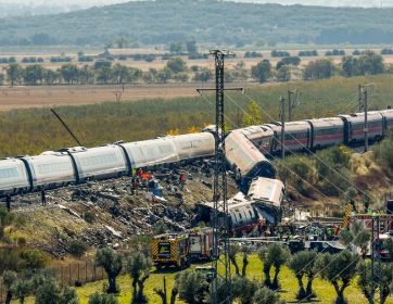 España se viste de luto y llora a las víctimas de la tragedia ferroviaria