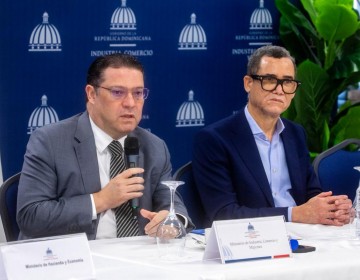 Yayo Sanz Lovat&oacute;n anuncia ofensiva nacional contra el comercio il&iacute;cito