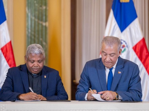 Presidencia de la Rep&uacute;blica fortalece el desarrollo del sur profundo con acuerdo para financiar 300 becas universitarias