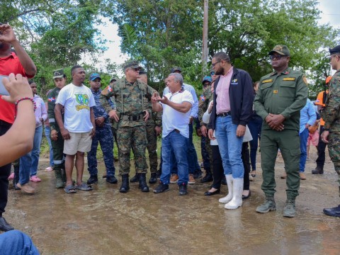 Gobierno dominicano despliega respuesta inmediata ante lluvias en la regi&oacute;n Este y reafirma su compromiso con la poblaci&oacute;n