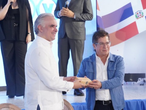 Ministerio de Educaci&oacute;n recibe de RTVD la serie educativa &ldquo;Trinitarios&rdquo; para fortalecer la ense&ntilde;anza de la historia patria a trav&eacute;s de EDU+