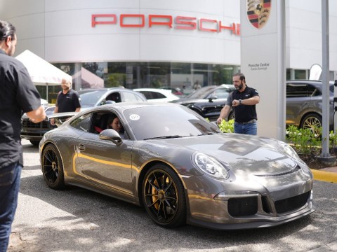 R&eacute;cord de participantes durante el Family Rally 2025 en Porsche Center Santo Domingo
