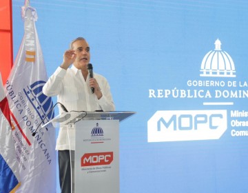 Presidente Abinader inaugura paso a desnivel 27 de Febrero&ndash;Isabel Aguiar para mejorar movilidad de m&aacute;s de un mill&oacute;n de personas