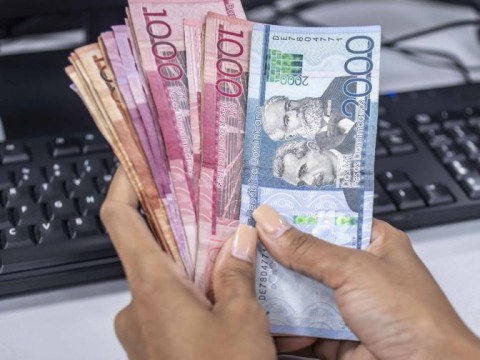 Contin&uacute;a ralentizada la disminuci&oacute;n de las tasas de inter&eacute;s para pr&eacute;stamos