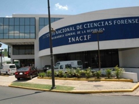 Al menos 6 doctores forenses se contagian del Coronavirus 