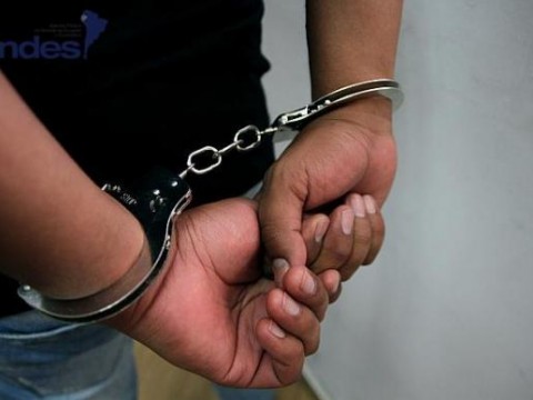 Polic&iacute;a Nacional apresa hombre que viol&oacute; y acuchill&oacute; menor