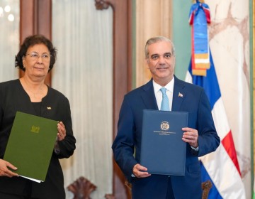 Gobiernos de la Rep&uacute;blica Dominicana y de Surinam firman acuerdos de cooperaci&oacute;n y alianzas estrat&eacute;gicas en el sector tur&iacute;stico, agricultura e inversi&oacute;n privada