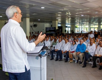  Presidente Abinader agradece el compromiso del sector agropecuario y afirma que el reconocimiento de la FAO pertenece a todo el pueblo dominicano