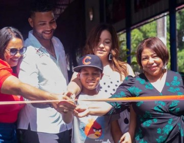 La Academia Robert Valdez inaugura centro de entrenamiento de b&eacute;isbol