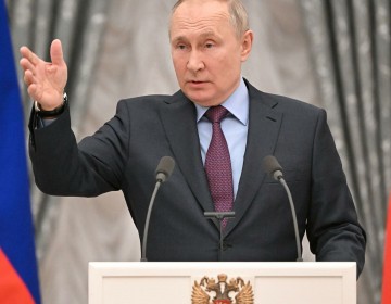 Putin llama a militares ucranianos a tomar el poder