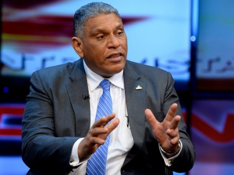 Gobierno analiza qu&eacute; har&aacute; con carn&eacute;s vencidos de 280 mil haitianos