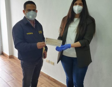 PLD dona cinco millones de pesos al COE para fortalecer respuesta ante COVID-19