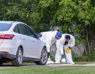 Canad&aacute; busca a los presuntos autores del ataque que dej&oacute; 10 muertos