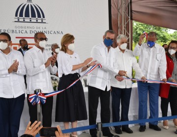 Gobierno inaugura obras por monto superior a los RD$711 millones en 3 provincias del Cibao