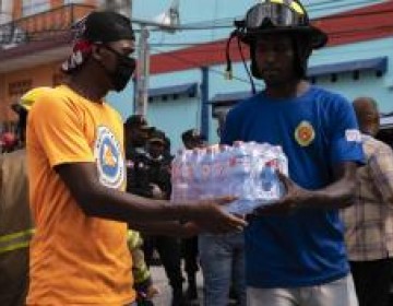 La solidaridad se siente en medio de la tragedia de explosi&oacute;n en San Crist&oacute;bal