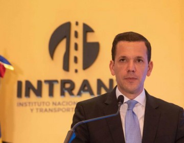 Director del Intrant aclara no ha aumentado tasa de cobro por licencias vencidas