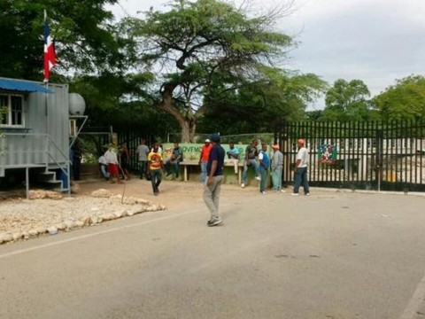 Autoridades de Hait&iacute; impiden a sus ciudadanos acudir al mercado de Pedernales