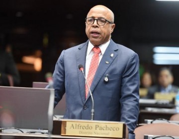 Alfredo Pacheco: &ldquo;Hemos logrado notables avances para lograr la cantidad de legisladores suficientes para aprobar el C&oacute;digo Penal&rdquo;