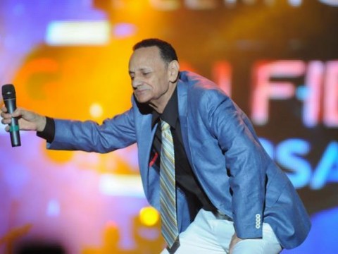 Luis Segura anuncia su &uacute;ltimo &aacute;lbum legado a la bachata