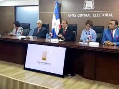 JCE destituye a su encargado de ingenier&iacute;a  