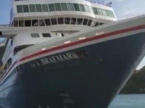 Fred Olsen califica de "exagerada" al no permitir desembarco de crucero