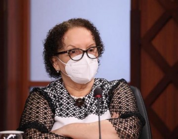 Procuradora Miriam Germ&aacute;n admite fue irregular impedir salida a Jean Alain