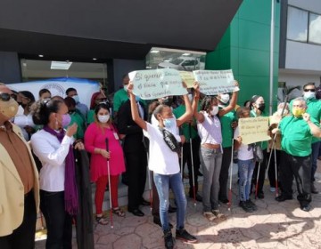  Loter&iacute;a Nacional: No videntes protestan para que les devuelvan sus trabajos