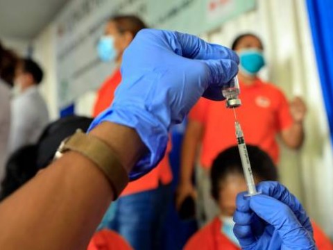 Se registra baja asistencia a los centros de vacunaci&oacute;n y los que faltan no quieren inocularse