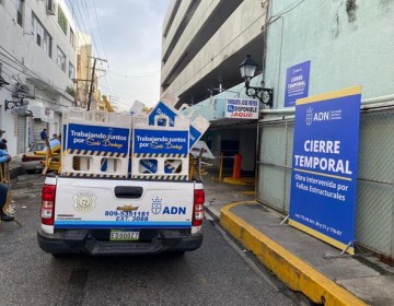 Alcaldia del distrito cierra parqueo de la calle Jos&eacute; Reyes en la Ciudad Colonial