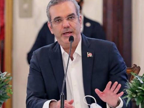Presidente Abinader conversa con presidente electo de Chile sobre turismo en el pa&iacute;s