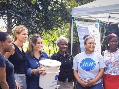 Embajada de Alemania y fundaci&oacute;n entregan filtros de purificaci&oacute;n de agua