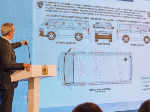 Abinader presenta en detalles los avances de la transformaci&oacute;n policial