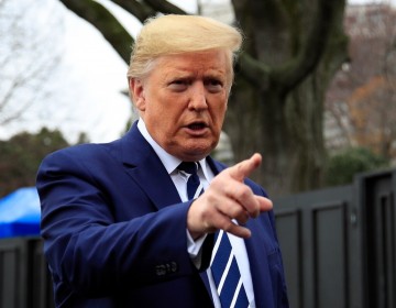 Trump restringe la contrataci&oacute;n de extranjeros en el Gobierno de EEUU