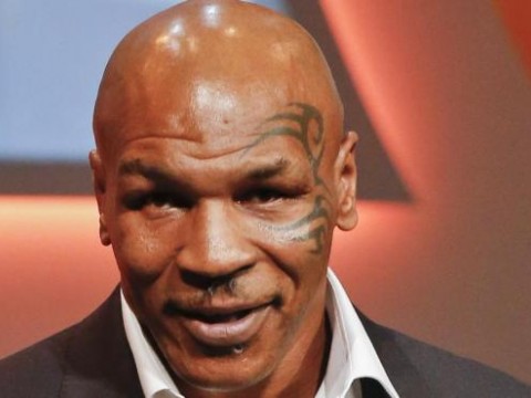 Mike Tyson no enfrentar&aacute; cargos criminales sobre el ataque con pasajero de avi&oacute;n