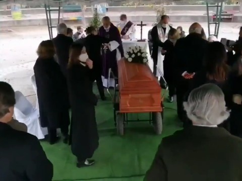 Pol&eacute;mica en Chile por funeral de t&iacute;o del presidente Pi&ntilde;era en plena pandemia