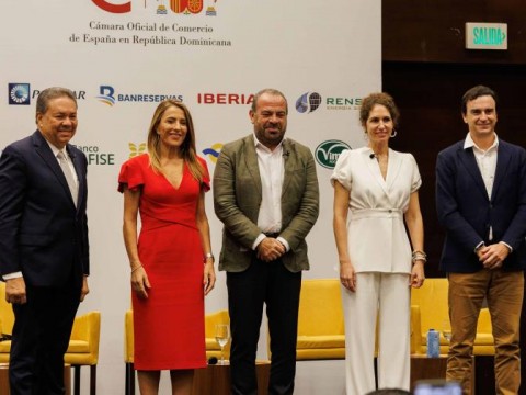 Competitividad es clave para que inversi&oacute;n tur&iacute;stica siga creciendo